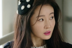 ‘봄이 오나 봄’ 엄지원·손은서, 심각한 기류 포착 ‘무슨 일?’
