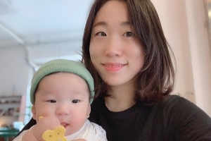 이미도, 아들과 함께 한 행복한 일상 “베프와 카페 데이트”