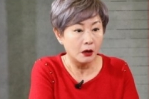 배연정 “박정희 시해 당일 차 돌렸다..무덤까지 끌고 갈 얘기”