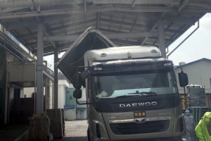 경찰,  목우촌 음성공장 암모니아 배관 들이받은 화물차 기사 조사