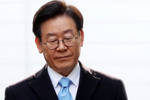 [포토] ‘오늘도 법정으로’… 9차 공판 출석하는 이재명 경기지사