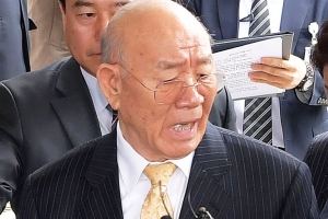 한국당 제외한 여야 4당 “전두환 단죄해야”…한국당만 다른 논평