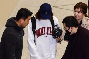 승리·정준영 14일 경찰 출석…피의자 신분