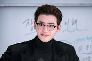 ‘로맨스는 별책부록’ 이종석 “이나영 덕분에 연기 힘 빼”