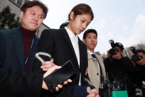 정준영 구속 “증거인멸 우려” 혐의 인정+눈물 호소까지 [종합]