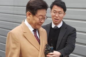 이재명 -전 분당보건소장 ‘강제입원’ 싸고 설전