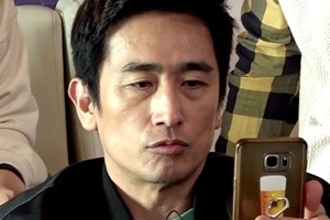 ‘궁민남편’ 신애라, 차인표 영상통화에 돌직구 “잉꼬부부 맞아?”