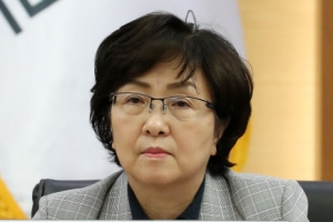 김은경 오늘 구속여부 결정… 검찰 칼끝 靑까지 향할까