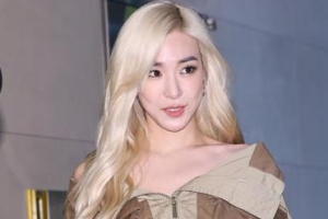 [포토] 소녀시대 티파니, ‘섹시한 금발 여신’
