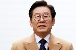 이재명-전 분당보건소장 ‘친형 강제입원’ 위법지시 설전