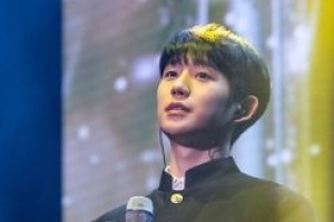 정해인 응급실 투혼 “팬미팅 중간에도 주사 맞았다” [공식]