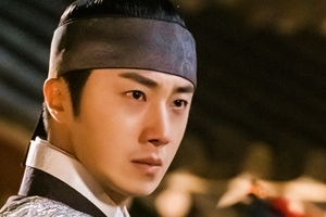 ‘해치’ 정일우vs정무성, 살기등등 눈빛 대립 “등골 서늘”