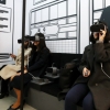 지하철 내부 같은 VR 체험관