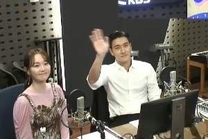 [종합] ‘가요광장’ 최시원 “이유영, 여성스러우면서도 강함 느껴져”