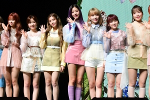 ‘비올레타’에 담은 응원… 아이즈원 “많은 활동으로 위즈원에게 보답할래요”