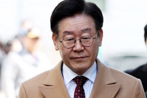 이재명 · 전 정신병원이사장 ‘친형 입원 부탁’ 진실게임