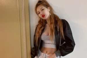 [포토] 현아, 트레이닝복으로 ‘시크+섹시’ 매력