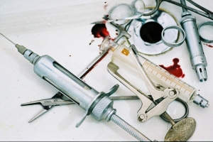 강남 피부과에서 필러 맞고 실명한 중국인···법원 “5911만원 배상”