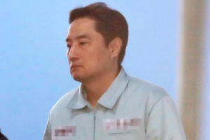 [포토]  ‘소송서류 위조’ 강용석 2심서 무죄