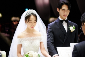[포토] ‘먹방 BJ’ 밴쯔, 품절남 되던 날