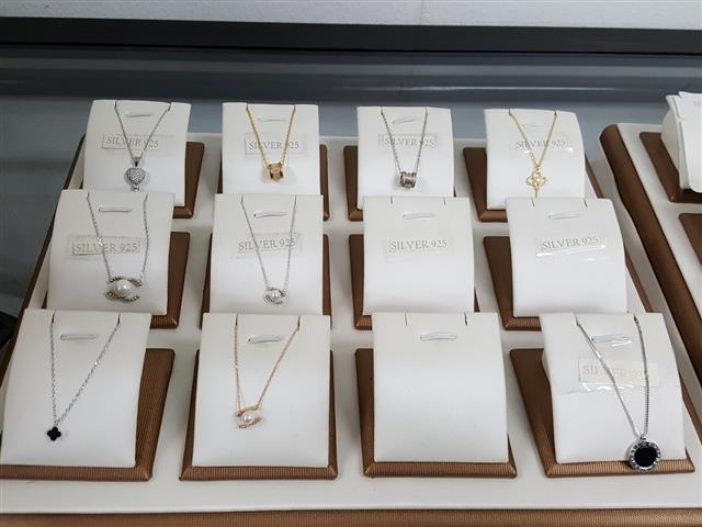 위조상품 위조상품