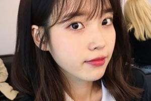 [종합] 아이유 기부 의혹 해명, “산불피해 아이들 없다?” 기부해도 난리