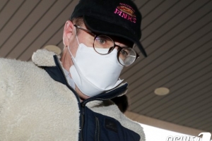 로버트 할리, 마약 공범 男과 동성행각..충격의 끝