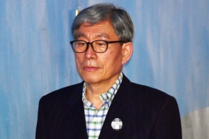 檢 9차례 기소된 원세훈에 징역 15년·추징금 198억원 구형