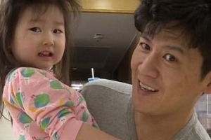 ‘슈돌’ 홍경민, 100일 된 둘째와 함께 컴백 ‘누구 닮았나?’