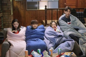 ‘한국판 좀비’ 흥행 잇는다… 넷플릭스, ‘첫사랑 판타지’로 세계 공략