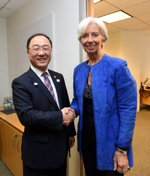 IMF 총재와 