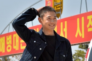 [포토] 해병대 입대하는 샤이니 민호