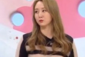 오정연 뱃살 인증 “두 달 만에 11kg 쪘다”