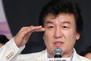 주병진, ‘오!캐롤’ 제작사 3억 대 손배소 제기 ‘불화설까지..’