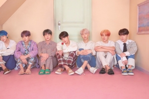 방탄소년단 새 앨범 초동 213만장 돌파 ‘신기록’