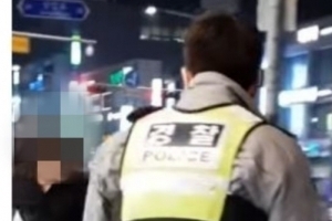 ‘암사역 흉기난동‘ 20대에 징역 3년 구형