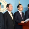 한국당 뺀 4당, 공수처·선거법 패스트트랙 합의
