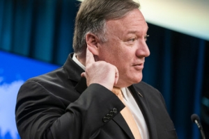 한국 등 8개국 ’이란산 원유 수입‘ 제재 예외 연장 안된다