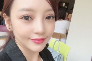 [EN스타] ‘안검하수’ 구하라, 눈매 강조한 셀카 공개 “안녕?”