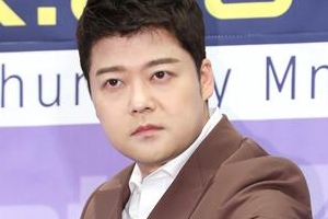 ‘TMI NEWS’ 전현무 “시청률 1% 달성 시 생방송 진행” 공약