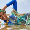 [사진들] SI 커버에 등장한 첫 부르키니 모델 할리마 아덴