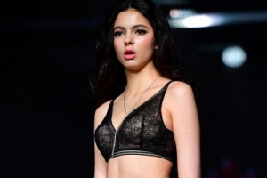 [포토] 지구 반대편에서 온 특급 란제리 모델 ‘쏘 라일라’