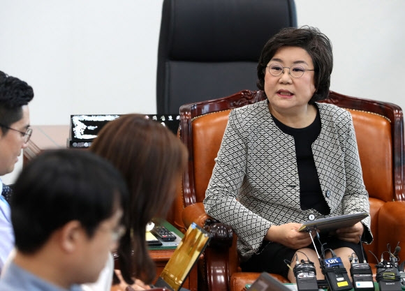 이혜훈 정보위원장, ‘국정원 업무보고’ 브리핑