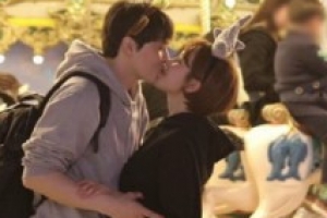 ‘아내의 맛’ 조안♥김건우, 회전목마 앞 기습 뽀뽀 ‘영화 같은 모습’