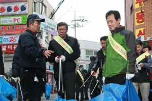 [현장 행정] “담배필터도 해양오염원… 생명을 버리지 마세요”