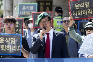 檢 ‘윤석열 협박’ 보수 유튜버 김상진씨 기소