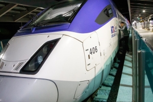 코레일 직원 기관차 치여 숨져…산재, 올해 4번째