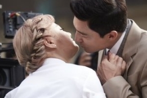 다니엘 헤니, 박나래와 키스 1초전 포착