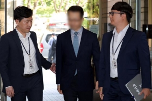 ‘삼성바이오 분식회계 증거인멸’ 삼성전자 임원 2명 구속… “혐의 소명”