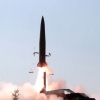 합참 “북한 단거리 미사일 2발 발사”…文대통령, 참모진 긴급회의